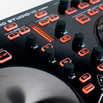 BEHRINGER: Cmd Studio 4A, Video demos behringer cmd studio 4a demos front