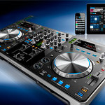Pioneer XDJ-R1 Pioneer XDJ-R1 front blog