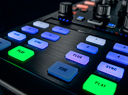 NI Traktor Kontrol X1 MK2 03