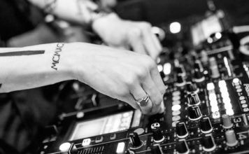 Los DJs y sus set pre-grabados