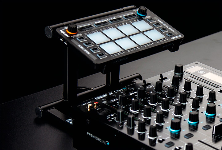 reloop_stand_03