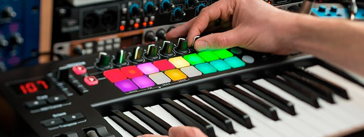 novation_launch_key_02