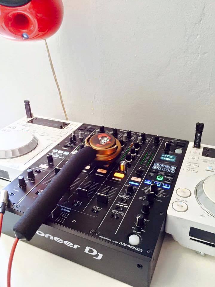 djm900nxs2