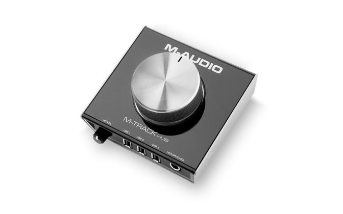 M-Audio M-Track Hub 01