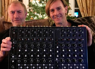 Richie Hawtin «Presenta» El MODEL 1 EX – Mezclador Analógico de 10 canales Richie Hawtin Model 1 EX