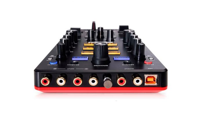 Mezcladoras de Bolsillo: Akai AMX
