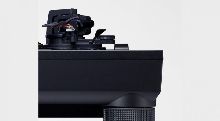 Technics SL-1200mk7
