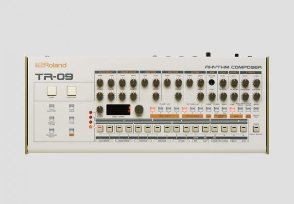 Roland TR-09